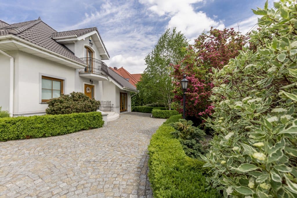 Block Paved driveways Driveway installers near me Derbyshire