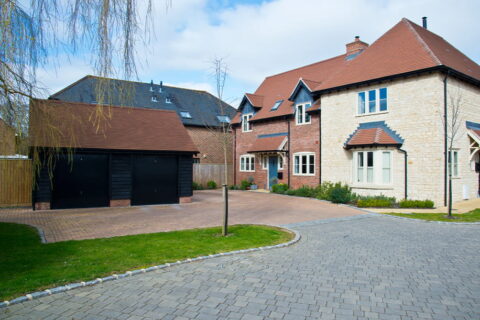 Quality driveways<br>at affordable prices